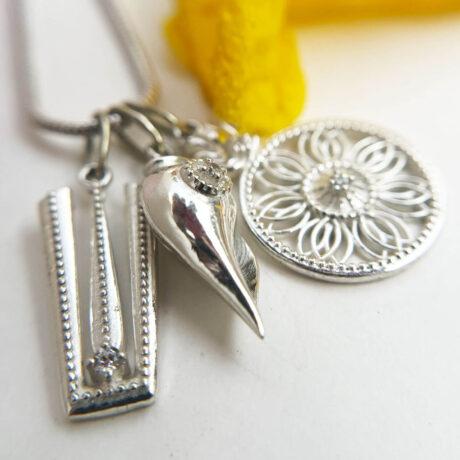Vishnu-Shankh-Chakra Pendant
